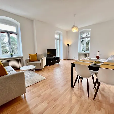 Dill Am Blauen Wunder *